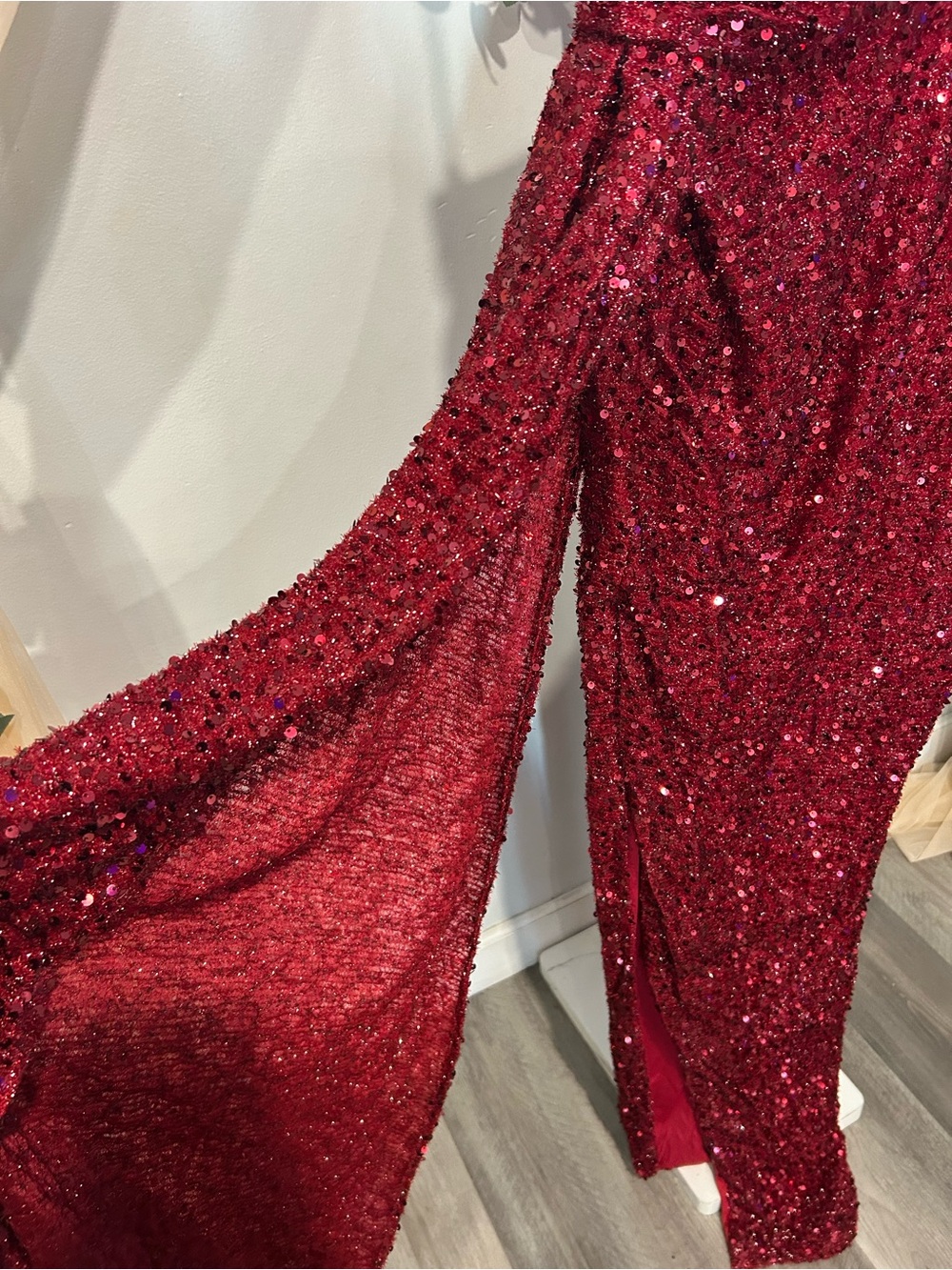 NWT Red Sequin One Shoulder Asymmetrical Slit Draped Formal Gown - Picture 4 of 9